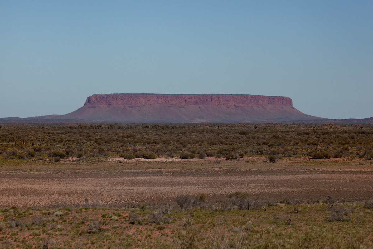 Red Centre Road Trip - Mount Connor